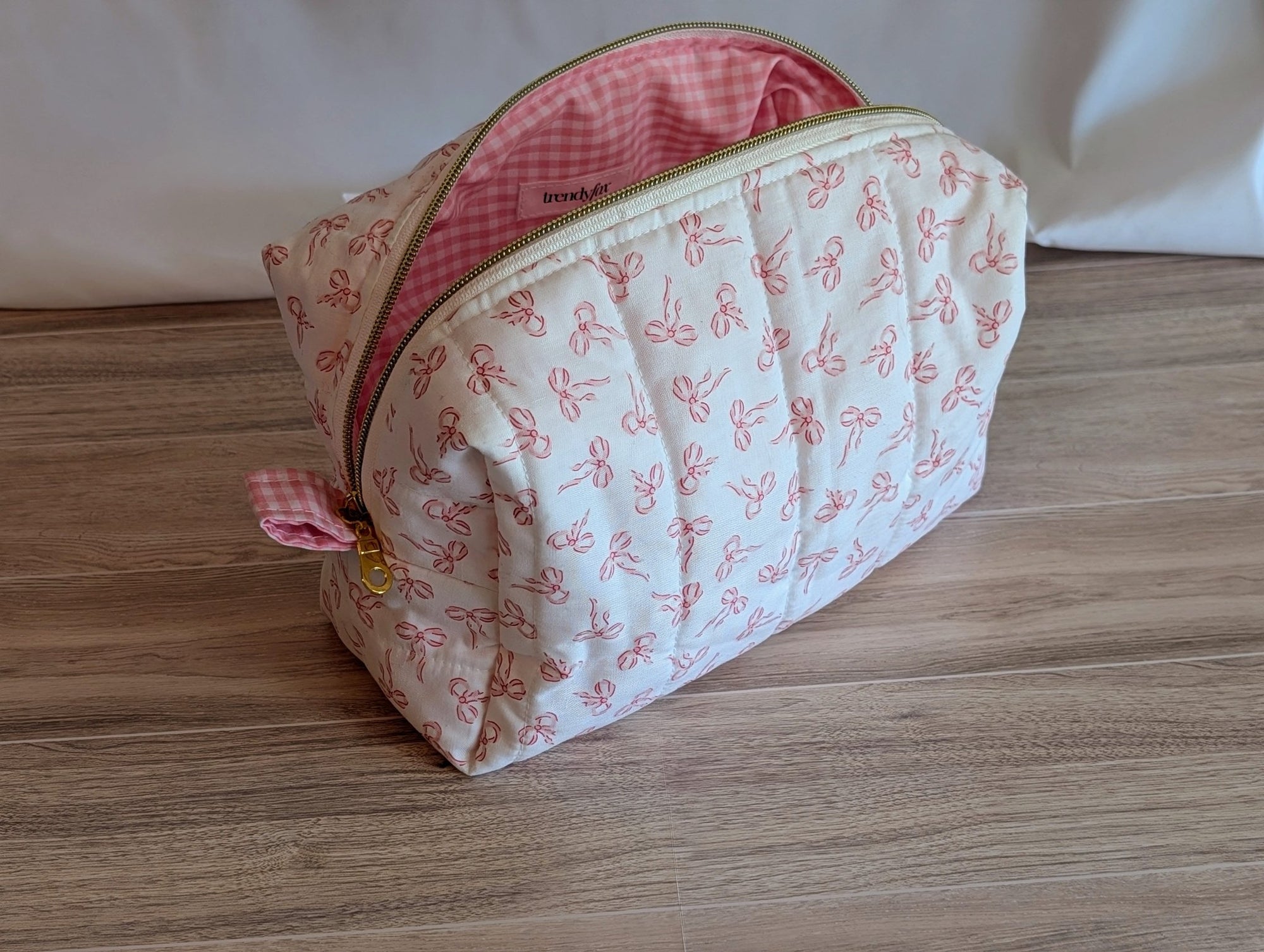 Carry - All Boxy Pouch | Pink Bows - Trendy Fox Studio