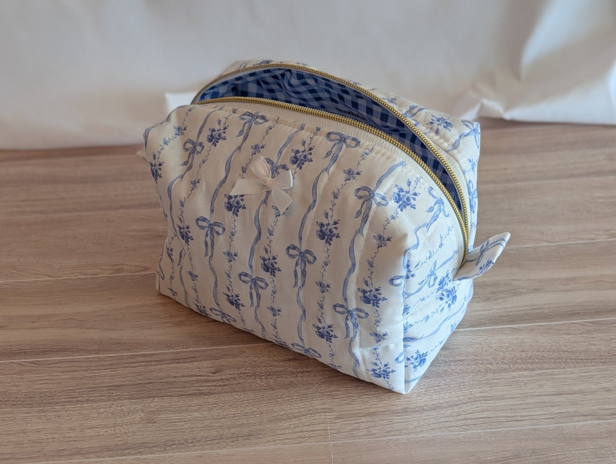 Carry - All Boxy Pouch | Blue Bows - Trendy Fox Studio