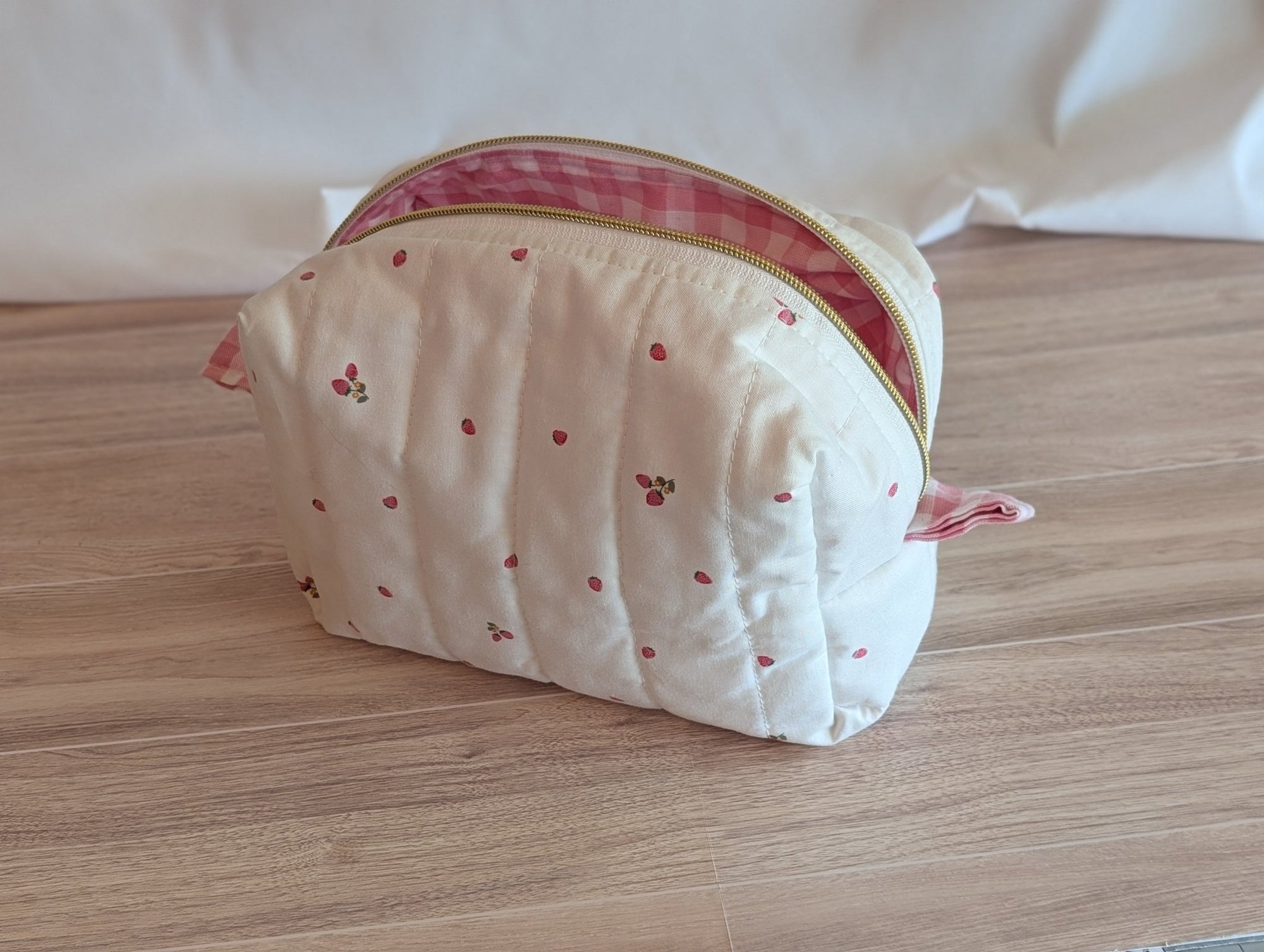 Carry - All Boxy Pouch | Tiny Strawberries - Trendy Fox Studio