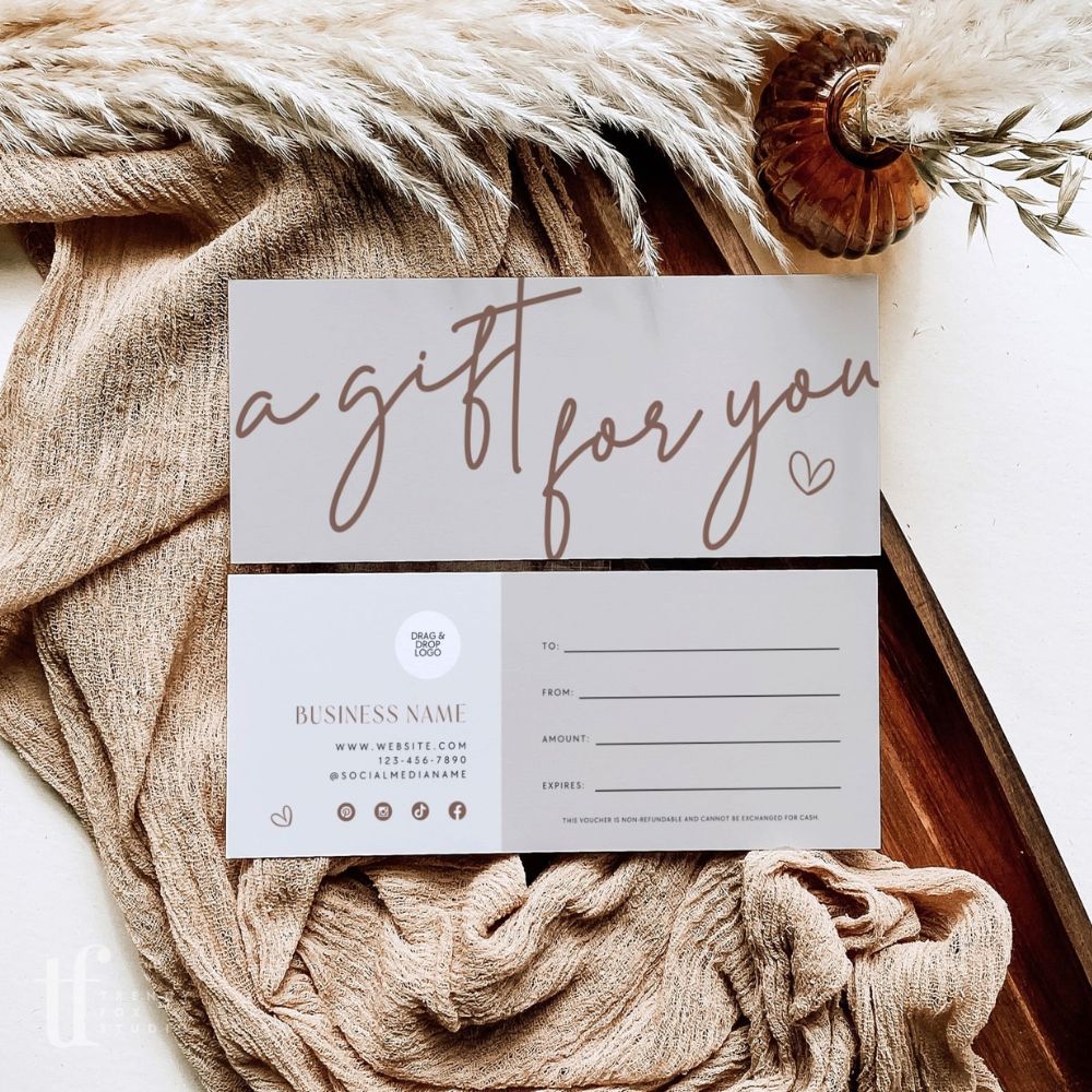 Boho Gift Certificate Canva Template | Nora - Trendy Fox Studio